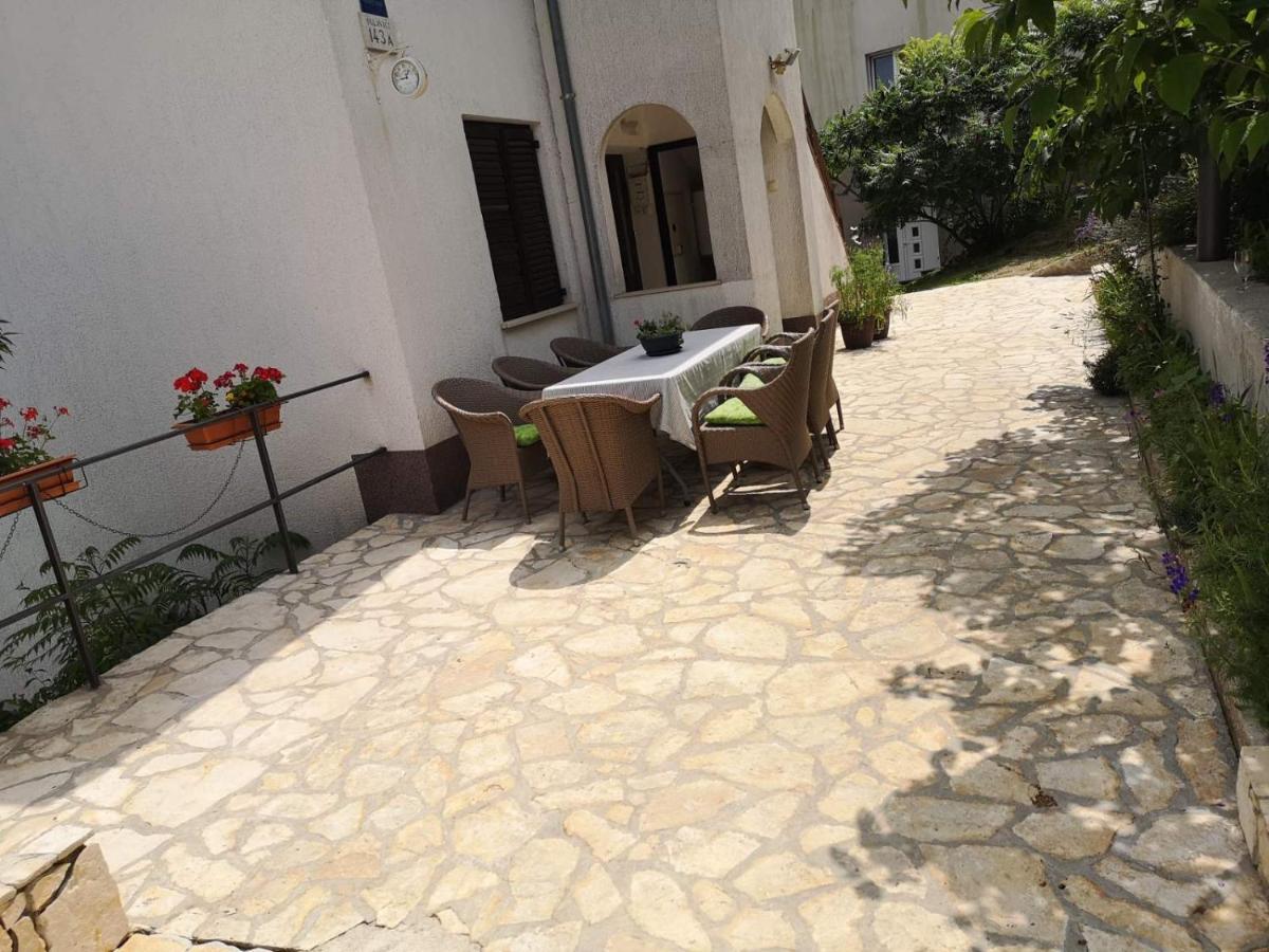 Apartment Gina Опатия Екстериор снимка