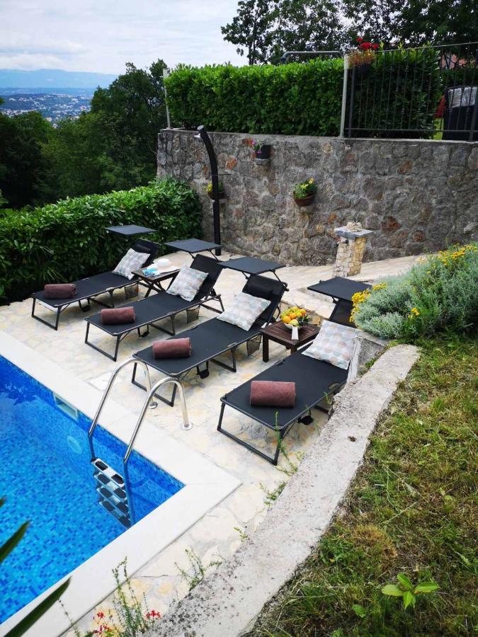 Apartment Gina Опатия Екстериор снимка
